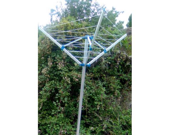 Séchoir Parapluie 3 Branches sans Douille 30 M - Séchoir à Linge Jardin  Extérieur Alu 30 mètres - Étendoir à Linge Corde à linge Plein Air - 130 x  H.180 cm 